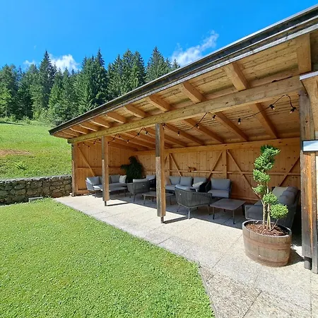 Iris-5 By Interhome 3* Auffach