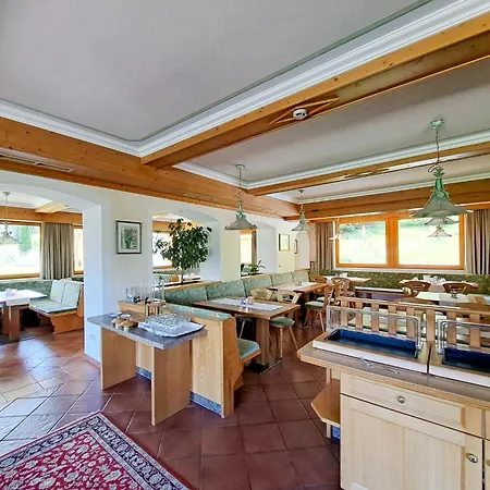 Iris-5 By Interhome 3*