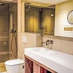 Iris-5 By Interhome 3*