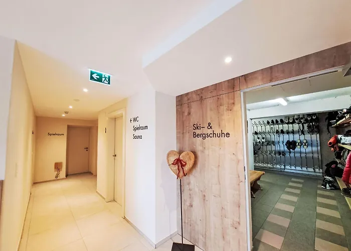 Iris-5 By Interhome 3*